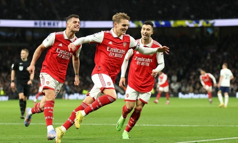 Điểm danh những trận đấu hay nhất trong lịch sử đối đầu Tottenham vs Arsenal