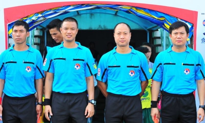 Những đặc trưng cơ bản của quần áo trọng tài bóng đá VFF