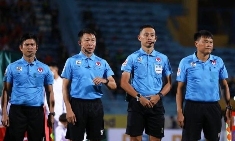 Vai trò của quần áo trọng tài bóng đá VFF